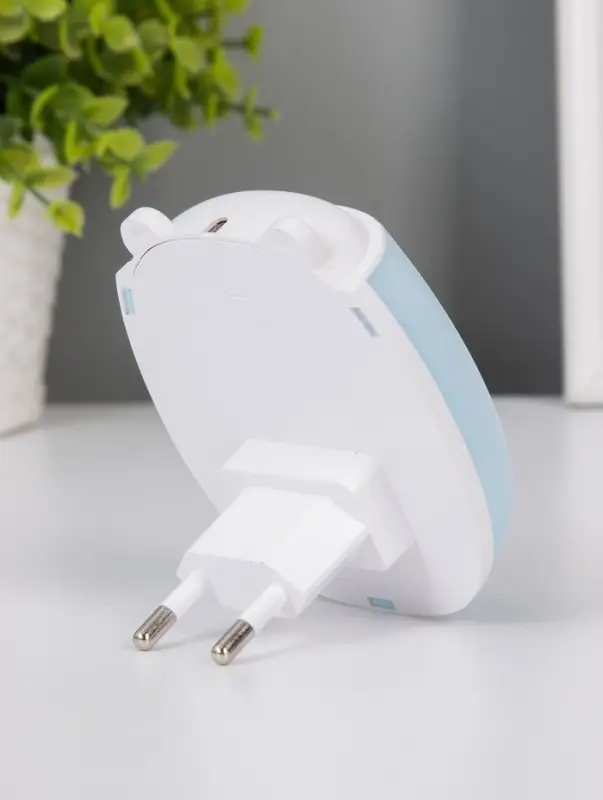 Ночник &laquo;Ушки&raquo; LED 1 Вт бело-голубой 7&times;5&times;8 см RISALUX