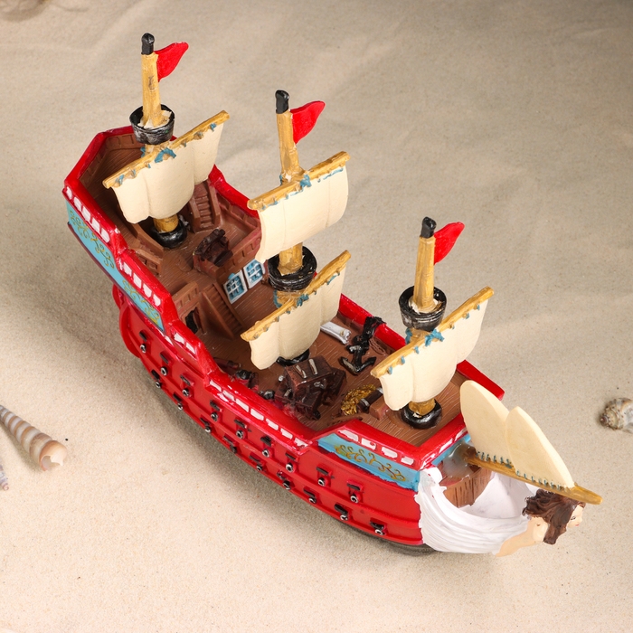 Корабль сувенирный  Корабль сувенирный "Парусник" 31*10*20см