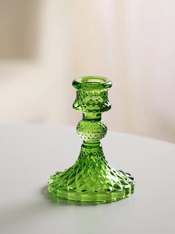 Стеклянный подсвечник на 1 свечу &laquo;Женева&raquo;, d=2.2 см, зелёный, 10.5&times;7.7&times;7.7 см