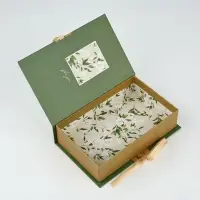 Коробка - книга, упаковка подарочная, &laquo;С любовью&raquo;, 20&times;12.5&times;5 см