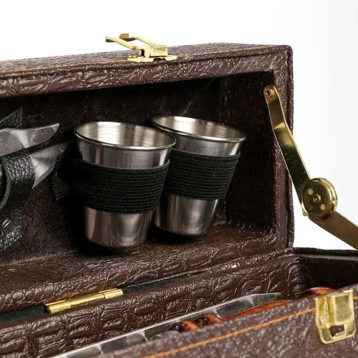 Набор с шампурами подарочный &laquo;Элит-XS&raquo; №13, в коробке из эко-кожи