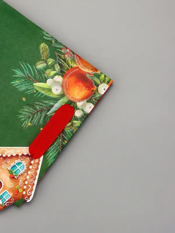 Пакет подарочный новогодний ламинированный с тиснением &laquo;Уют&raquo;, люкс, 18&times;22.3&times;10 см