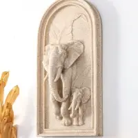 Панно интерьерное полистоун "Слон со слонёнком в джунглях" песочный 19,2х7,4х37,2 см