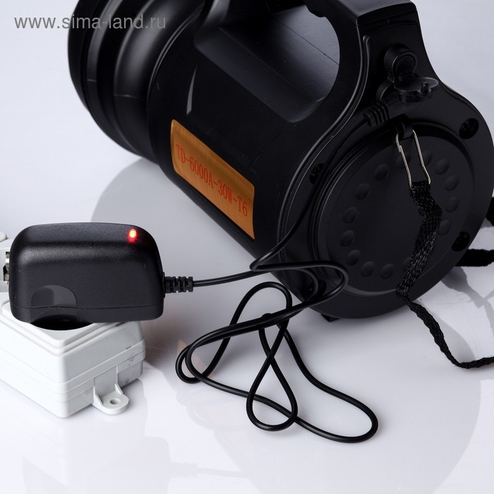 Фонарь прожекторный аккумуляторный, 18 х 23 см Фонарь прожекторный аккумуляторный, 18 х 23 см