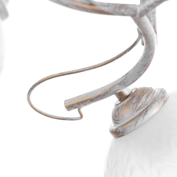 Люстра Люстра "Амелия" 3х60вт Е27 бело золотой 46х46х22см