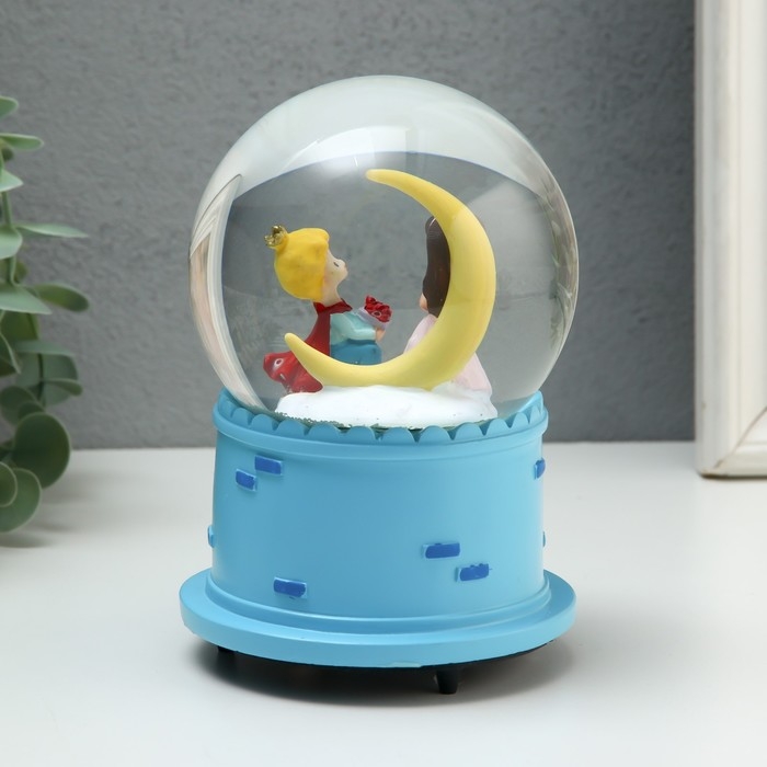 Сувенир полистоун водяной шар музыка и крутится Сувенир полистоун водяной шар музыка и крутится "Принц и принцесса" МИКС 10,5х10,5х15,5 см