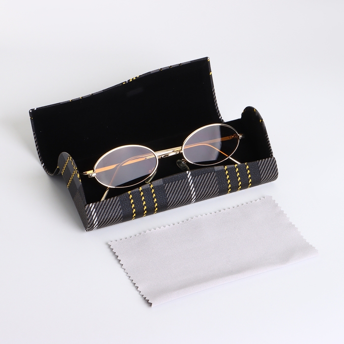 Футляр для очков на магните, длина 16 см, цвет чёрный Футляр для очков на магните, длина 16 см, цвет чёрный