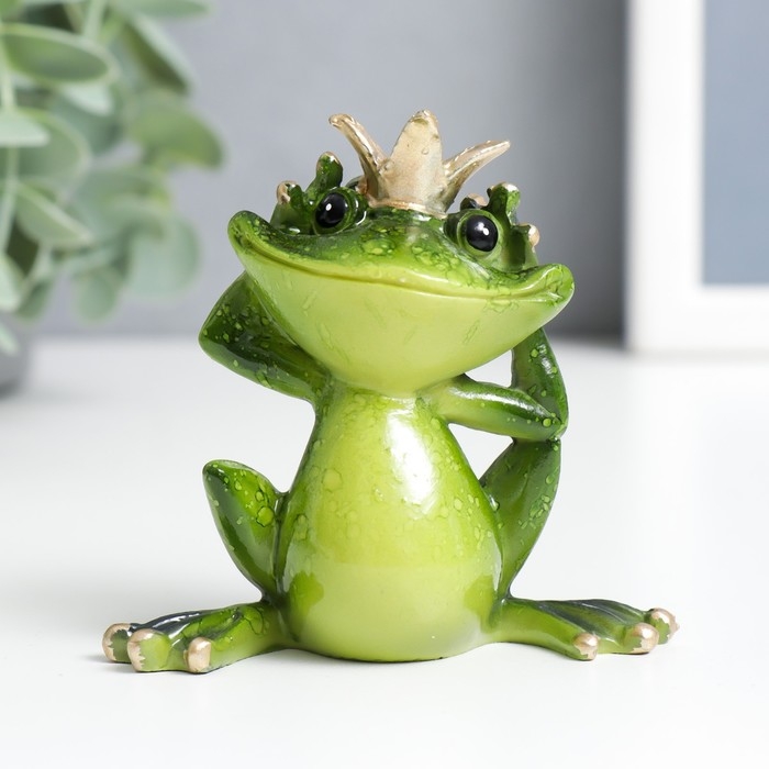 Сувенир полистоун лак Сувенир полистоун лак "Лягушка-квакушка в короне" МИКС 8,3х7,5х5 см