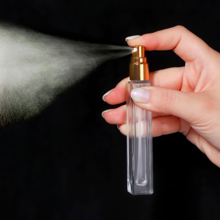 Бутылочка для хранения, с распылителем, 10 мл, цвет золотистый Бутылочка для хранения, с распылителем, 10 мл, цвет золотистый