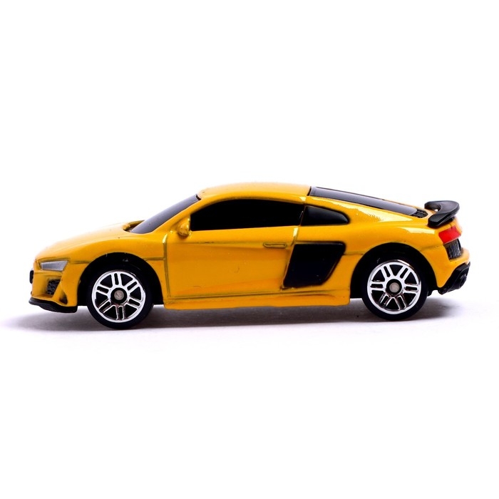 Машина металлическая AUDI R8 COUPE, 1:64, цвет жёлтый Машина металлическая AUDI R8 COUPE, 1:64, цвет жёлтый