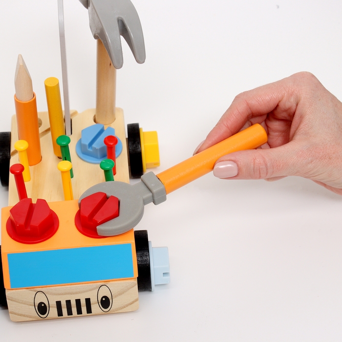 Конструктор «Машинка» 13,5 × 18 × 14 см Конструктор «Машинка» 13,5 × 18 × 14 см