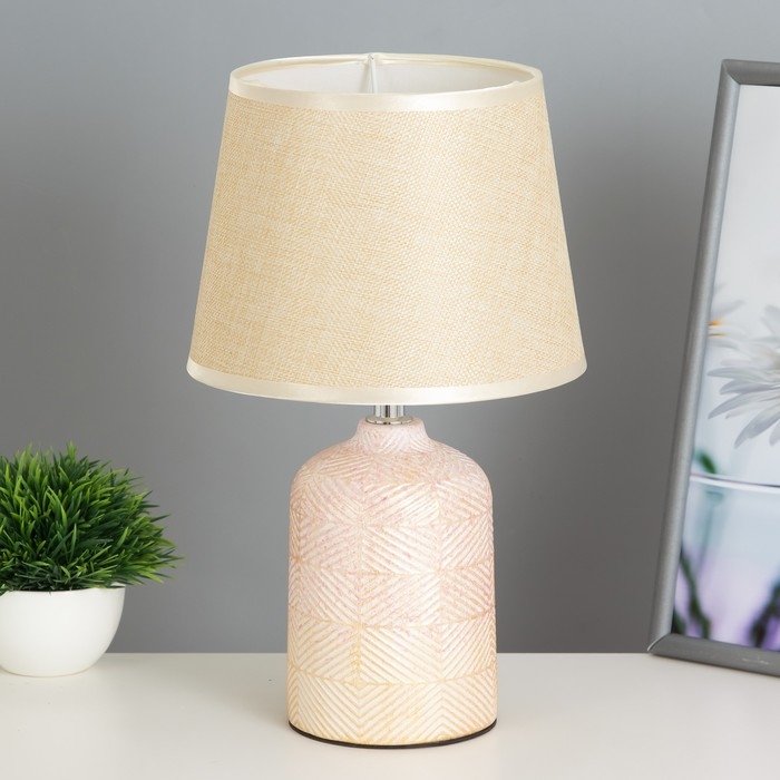 Настольная лампа Настольная лампа "Джина" Е14 40Вт бежевый 20х20х33 см RISALUX