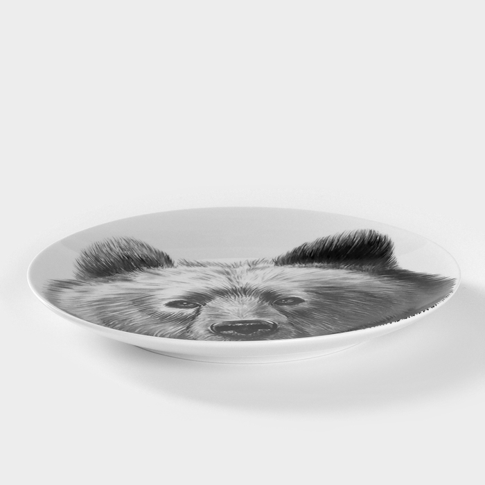 Тарелка фарфоровая «Медведь», d=24 см, белая Тарелка фарфоровая «Медведь», d=24 см, белая