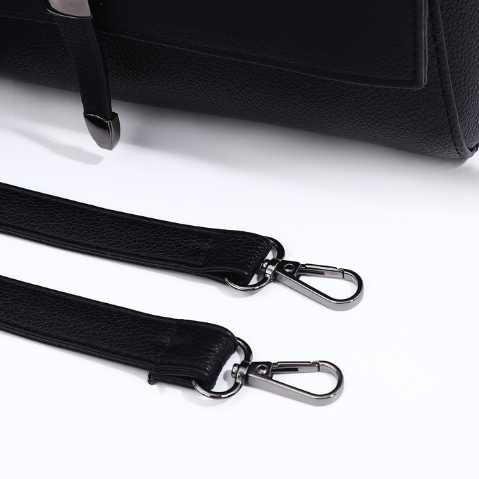 Сумка-мессенджер на магните, цвет чёрный Сумка-мессенджер на магните, цвет чёрный