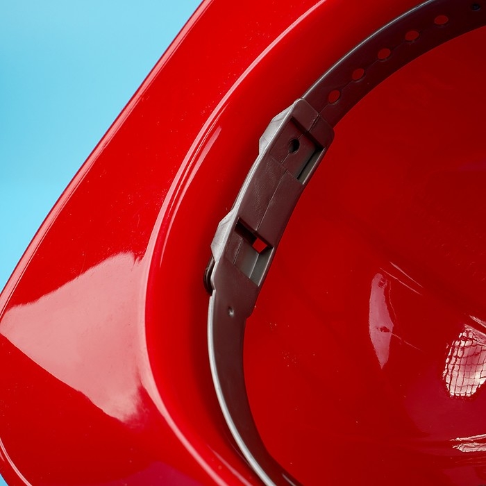 Каска пожарного «Герой» Каска пожарного «Герой»