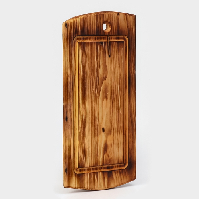 Доска разделочная в обжиге с кровостоком Wild Kitchen, 50×20-25×2,5 см, цельный массив кедра Доска разделочная в обжиге с кровостоком Wild Kitchen, 50×20-25×2,5 см, цельный массив кедра