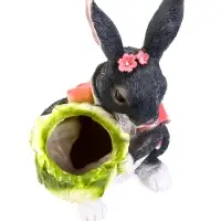 Фигурное кашпо 31 х 18 х 17 см "Зайчик с капустой"