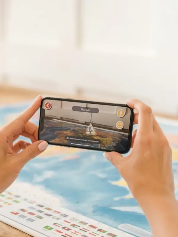 Карта мира политическая, 117&times;80 см, 1:28 млн, интерактивная, ламинированная