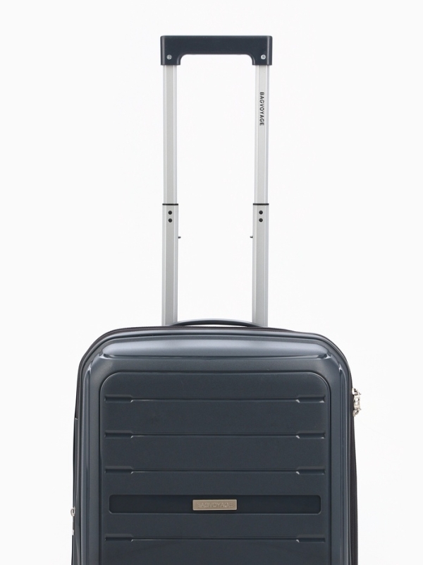 Чемодан 20 Чемодан 20", PP, 38*22*56, отд на молнии, код замок, 4 колеса, серый