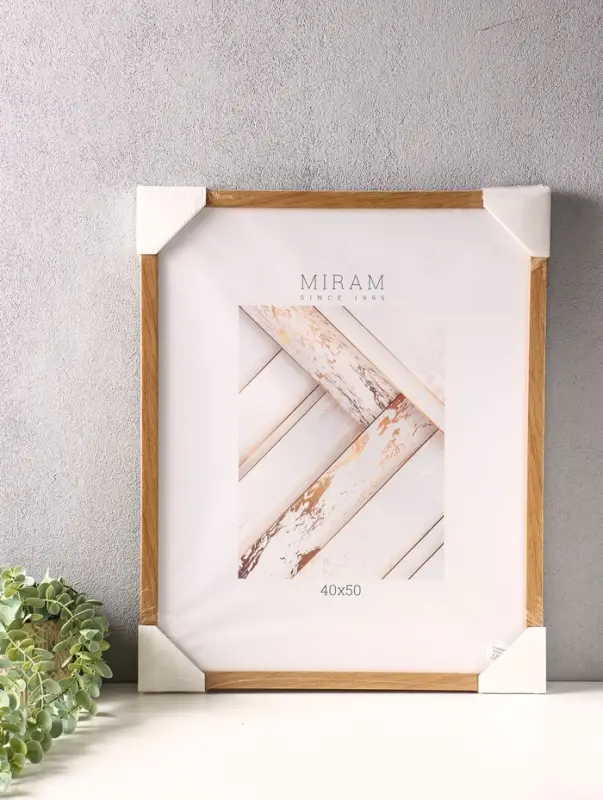 Фоторамка для фото 40&times;50 см &laquo;МИРАМ&raquo;, пластик, (пластиковый экран)