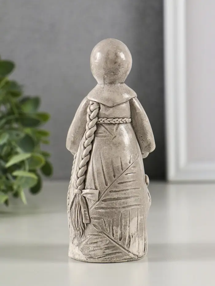 Фигура гипс "Берегиня Ведучка" 13х6 см, под камень Фигура гипс "Берегиня Ведучка" 13х6 см, под камень