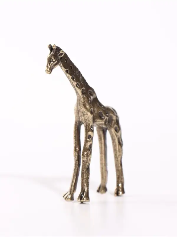 Фигурка декоративная &laquo;Африканский жираф&raquo;, металл, 4&times;1.6&times;5.5 см