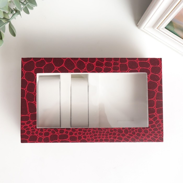 Шкатулка пластик под часы 2 отделения и бижутерию Шкатулка пластик под часы 2 отделения и бижутерию "Красный питон" 7х10,5х17,5 см