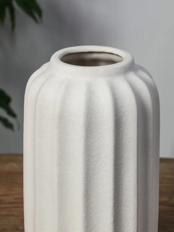 Ваза керамика настольная Ваза керамика настольная "Абиджил" бочка линии, h=24,5х12, d=7 см, белый