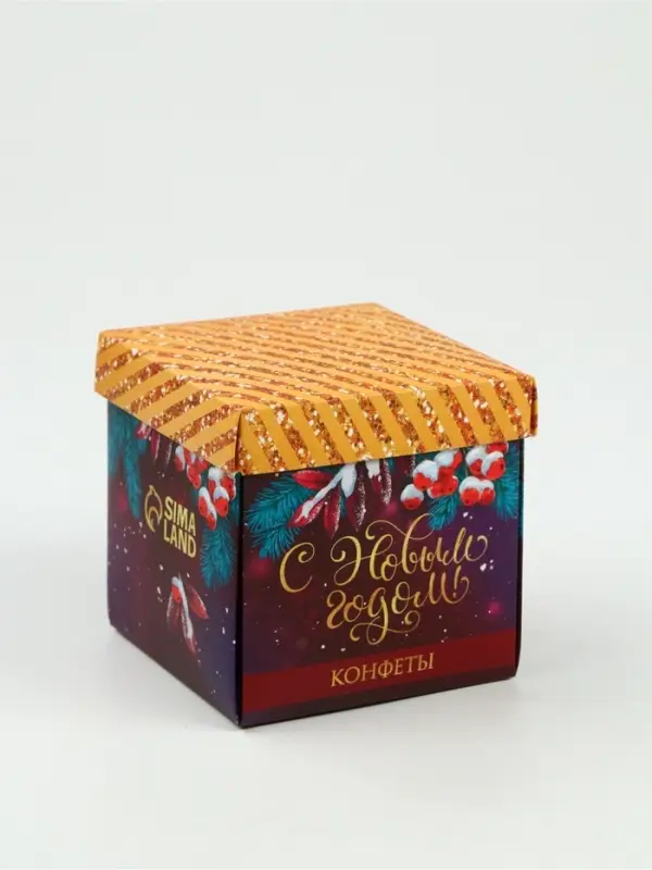 Подарочный набор &laquo;Сказочного года&raquo;: чай (50 г), конфеты (110 г), печенье брауни (120 г)