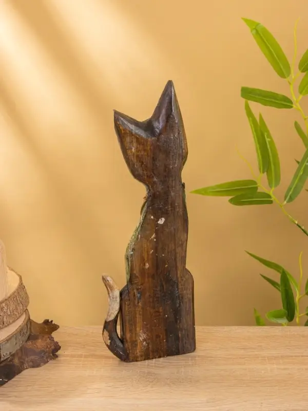 Сувенир «Кошка в ошейнике», 10×4×30 см, дерево, МИКС