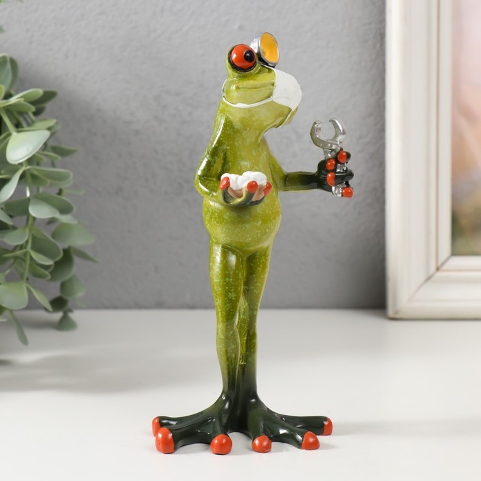 Сувенир полистоун лак Сувенир полистоун лак "Лягуха - Доктор" 16х6х5,5 см