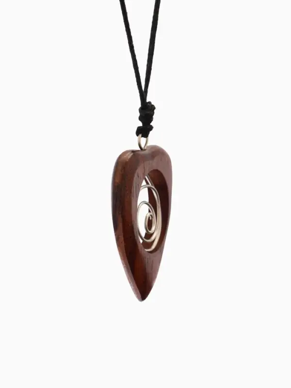 Кулон &laquo;Сердце&raquo;, дерево соно