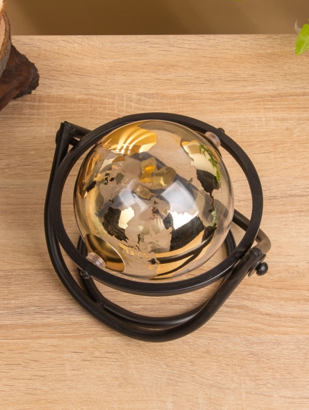 Глобус сувенирный «Айрон», 15.5×18×20 см, стекло, металл Глобус сувенирный «Айрон», 15.5×18×20 см, стекло, металл