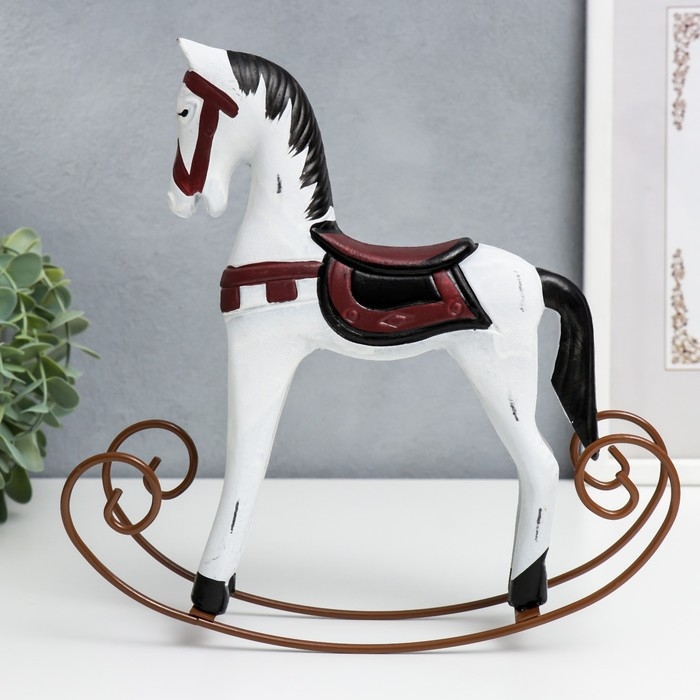 Сувенир дерево Сувенир дерево "Лошадка-качалка" белая с красным 22х5х23 см