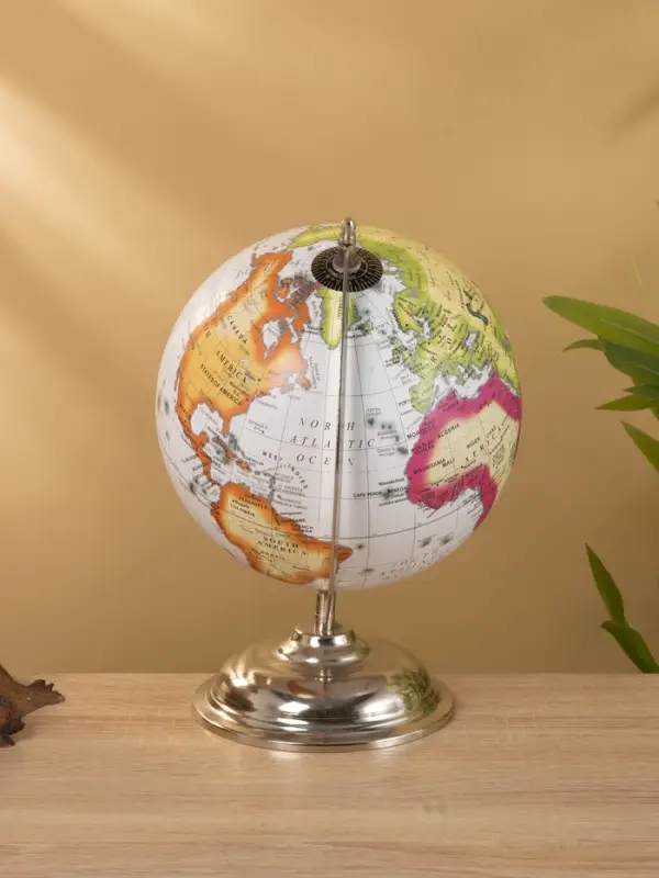 Глобус сувенирный 23х20х29 см, подставка металл Глобус сувенирный 23х20х29 см, подставка металл