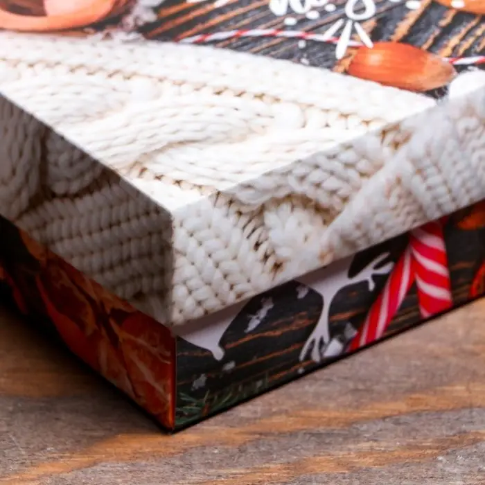 Коробка подарочная новогодняя складная, «Чудес и подарков», 21×15×5.7 см Коробка подарочная новогодняя складная, «Чудес и подарков», 21×15×5.7 см