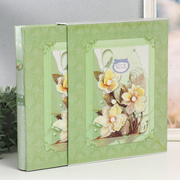 Фотоальбом на 400 фото 10х15 см Фотоальбом на 400 фото 10х15 см "Букет и растительные узоры" в коробке МИКС 5,7х27,3х33 см