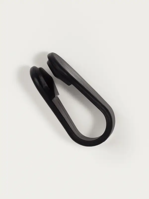 Массажёр для рук, акупунктурный, 4.5×1.8×2 см, чёрный