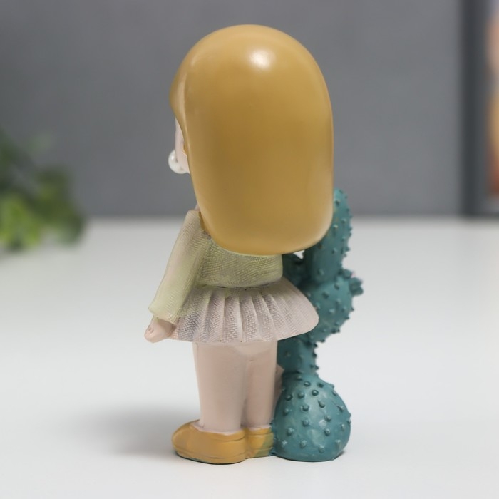 Сувенир полистоун  Сувенир полистоун "Малышка с пузырём и кактусами" МИКС 10х4х6 см