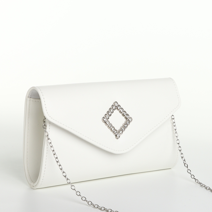 Сумка-клатч на магните, цвет белый