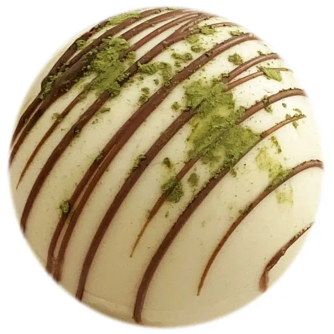 Шоколадная бомбочка «Матча латте» Шоколадная бомбочка «Матча латте»