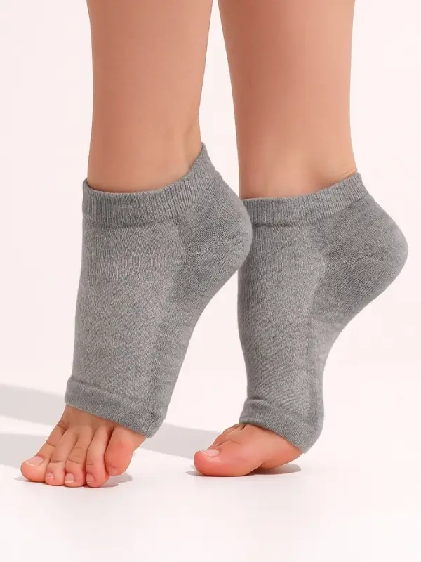 Напяточники для педикюра, увлажняющие, универсальный размер, 16&times;8.5 см, серые