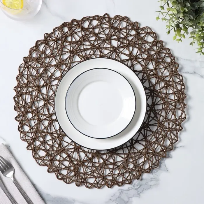 Салфетка сервировочная на стол Доляна &laquo;Одуванчик&raquo;, d=38 см, коричневая