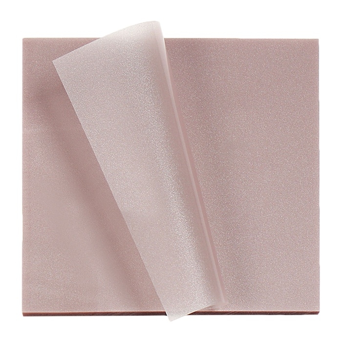 Блок с липким краем 76мм х 76мм 50л пластик прозрачный сиреневый перламутр Блок с липким краем 76мм х 76мм 50л пластик прозрачный сиреневый перламутр