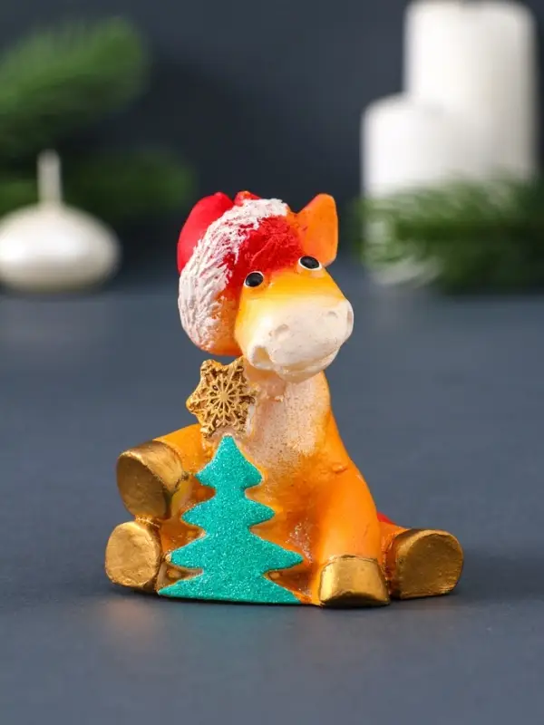 Свеча фигурная "Лошадка" 6,5х5,5х8 см, цв. золотой