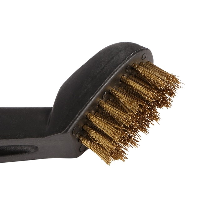 Щетка металлическая для чистки автомобиля 17 см Щетка металлическая для чистки автомобиля 17 см