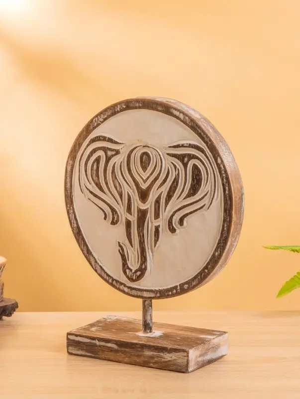 Сувенир на подставке Сувенир на подставке "Голова слона" дерево 25х10х32 см