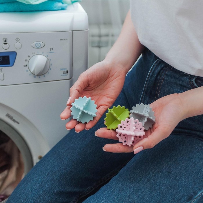 Шарики для стирки белья Доляна, 4 шт, цвет розовый