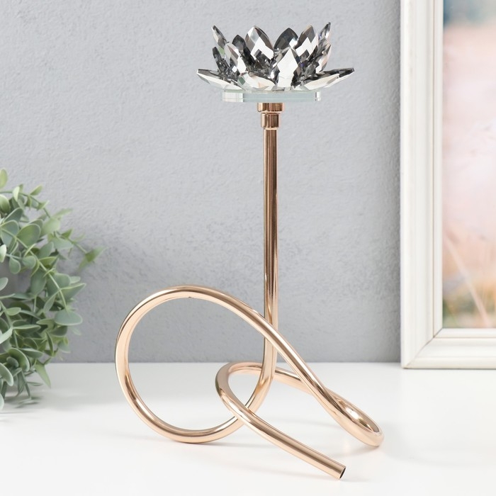 Подсвечник металл, акрил на 1 свечу "Чёрный лотос. Завиток" d=4 см золото 19х29 см