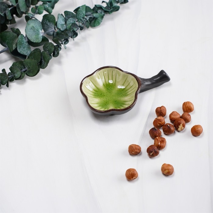 Соусник керамический «Таллула», 11,5×7,5×3 см, цвет зелёный Соусник керамический «Таллула», 11,5×7,5×3 см, цвет зелёный